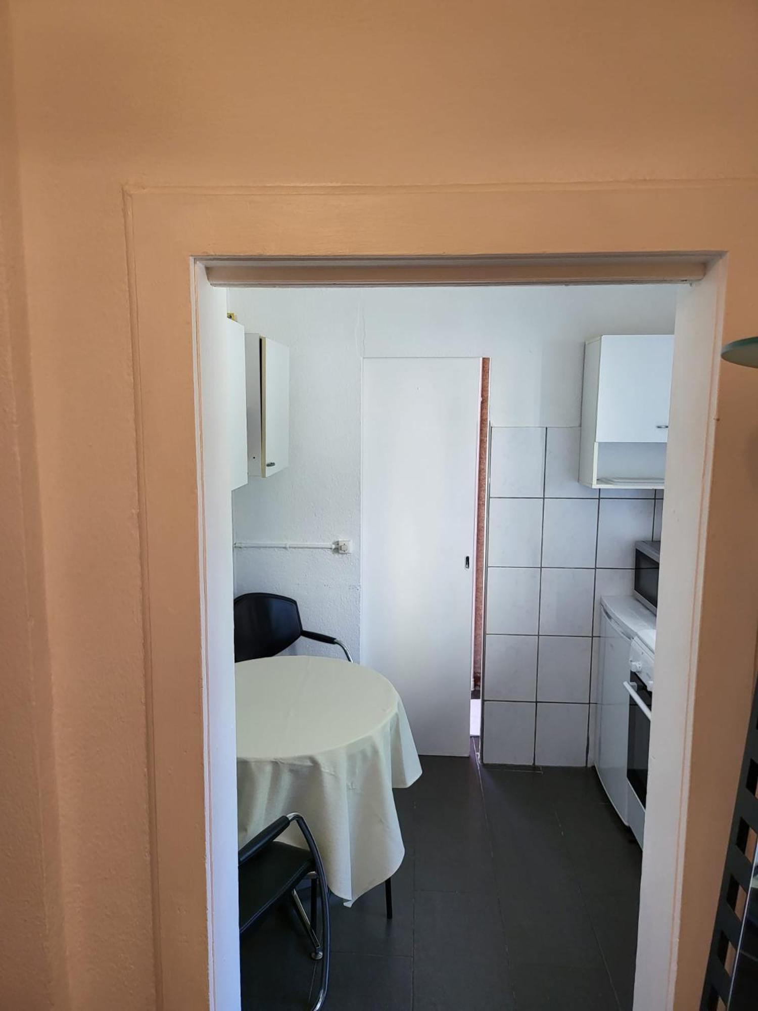 Bastis Central Guesthouse Lucerne City Exterior photo